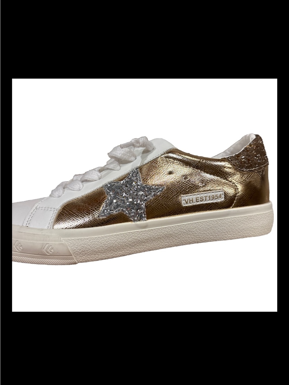 Vintage Havana Women’s Mighty White/Gold w/ Silver Glitter Star Sneaker Sz 8 NEW